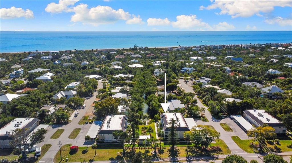 CAPTAINS WALK - Residential