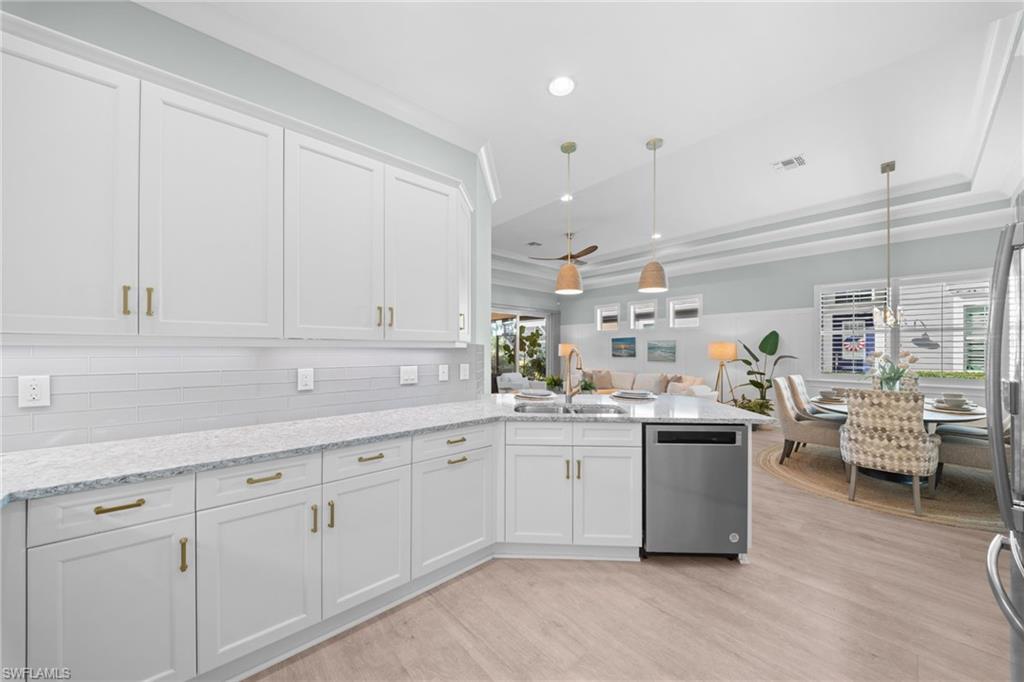 ISLES OF COLLIER PRESERVE - Residential