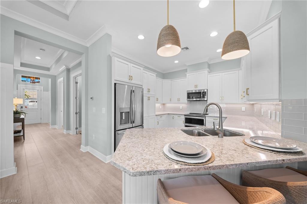 ISLES OF COLLIER PRESERVE - Residential