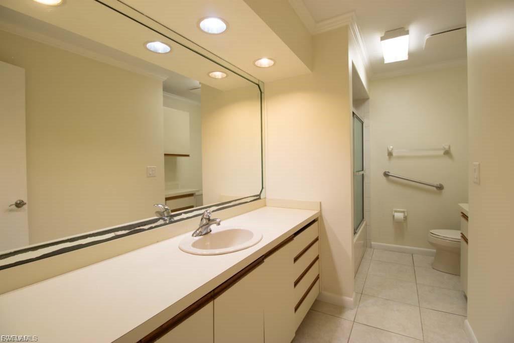 CHARLOTTE SHORES - Residential