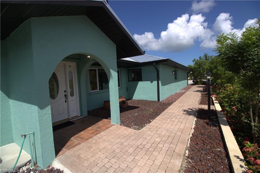 CHARLOTTE SHORES - Residential