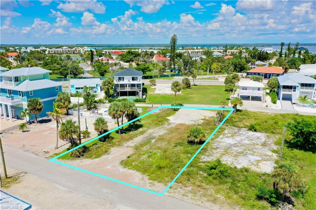 ESTERO PARK - Land
