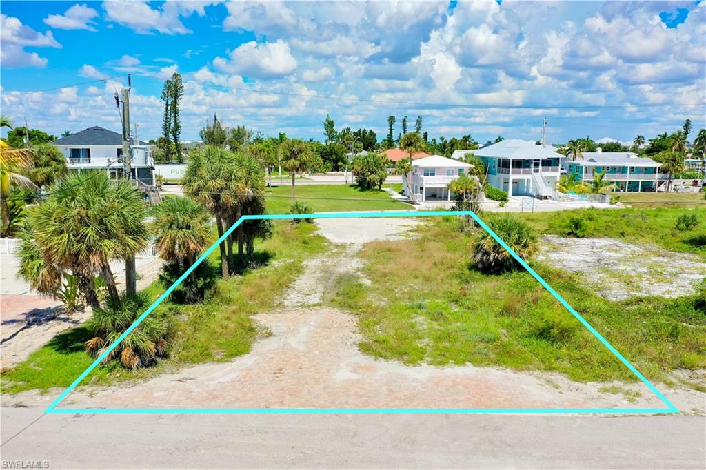 ESTERO PARK - Land