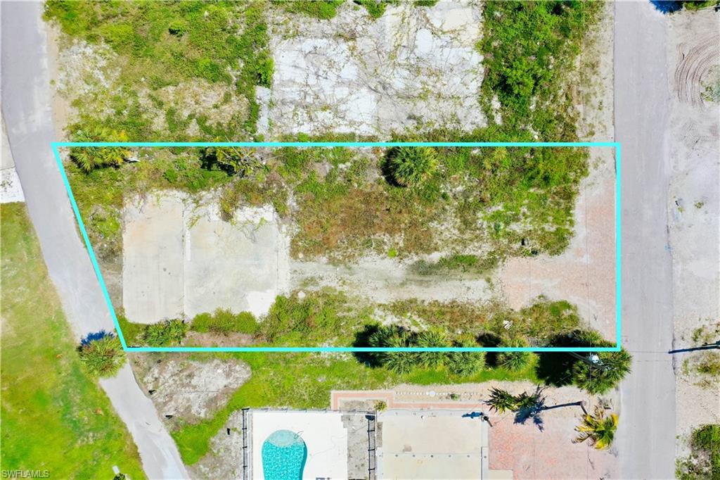 ESTERO PARK - Land