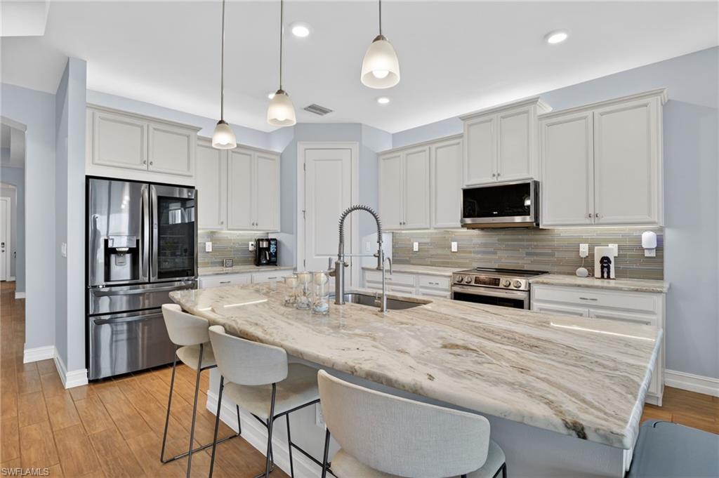 BRIGHTWATER - Residential