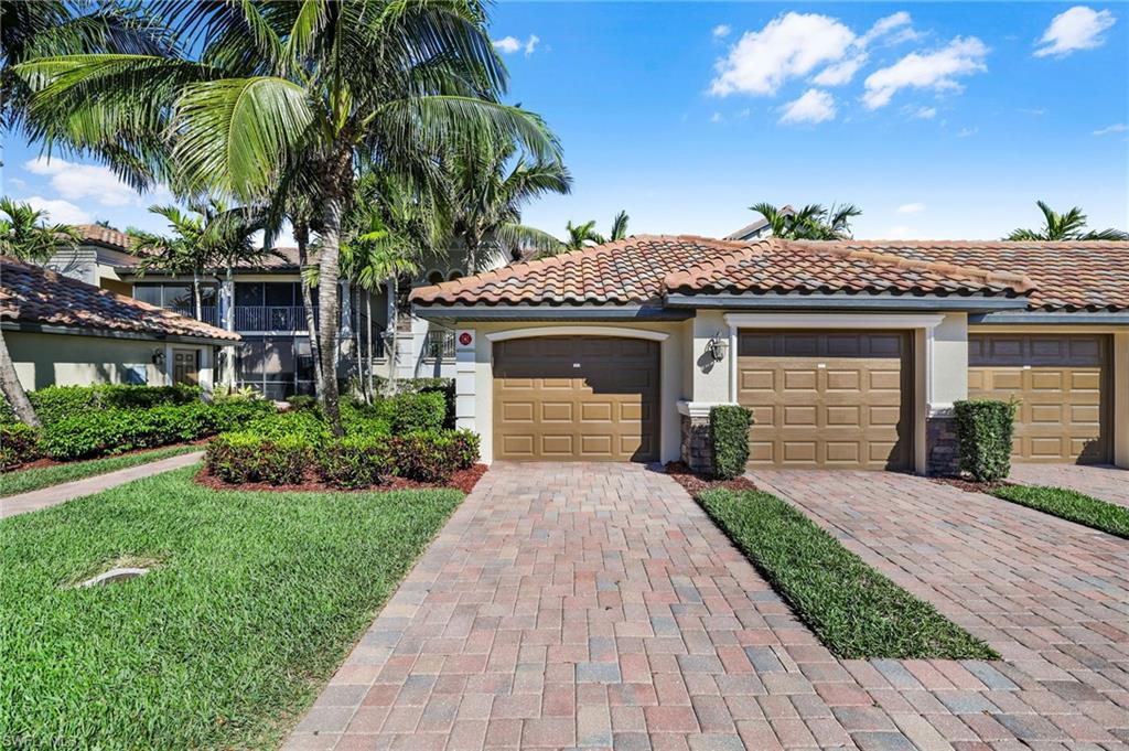 BONITA NATIONAL GOLF AND COUNTRY CLUB - Residential