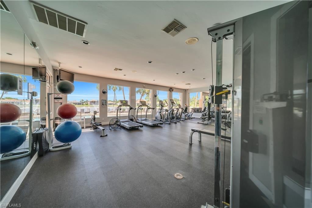 SILVERLAKES - Residential