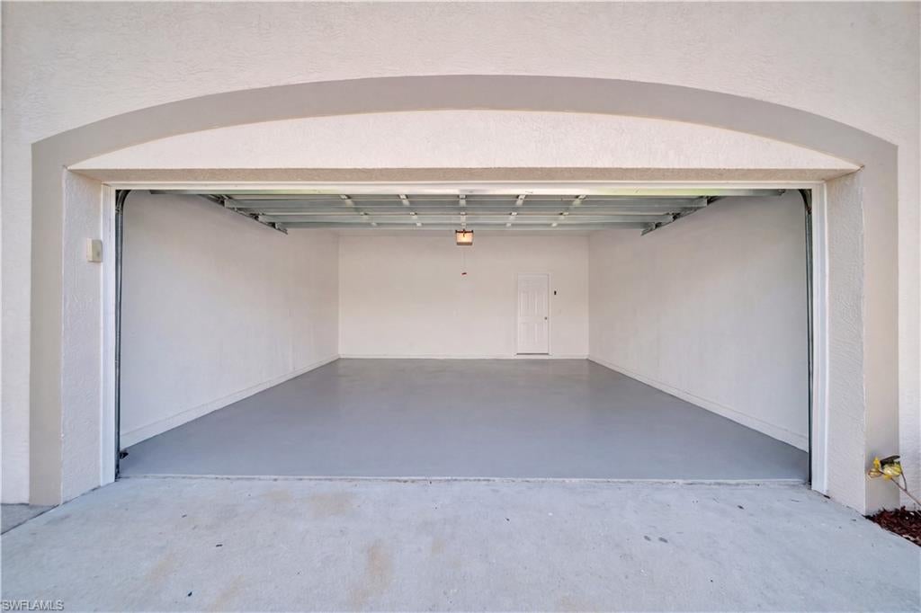 SILVERLAKES - Residential