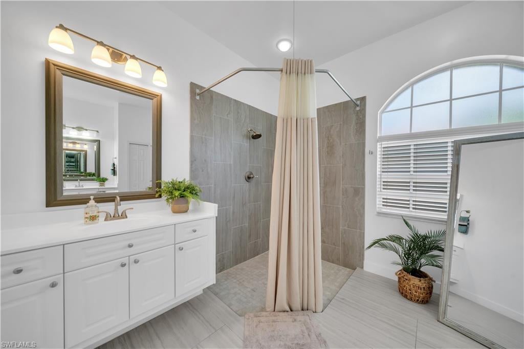 SILVERLAKES - Residential