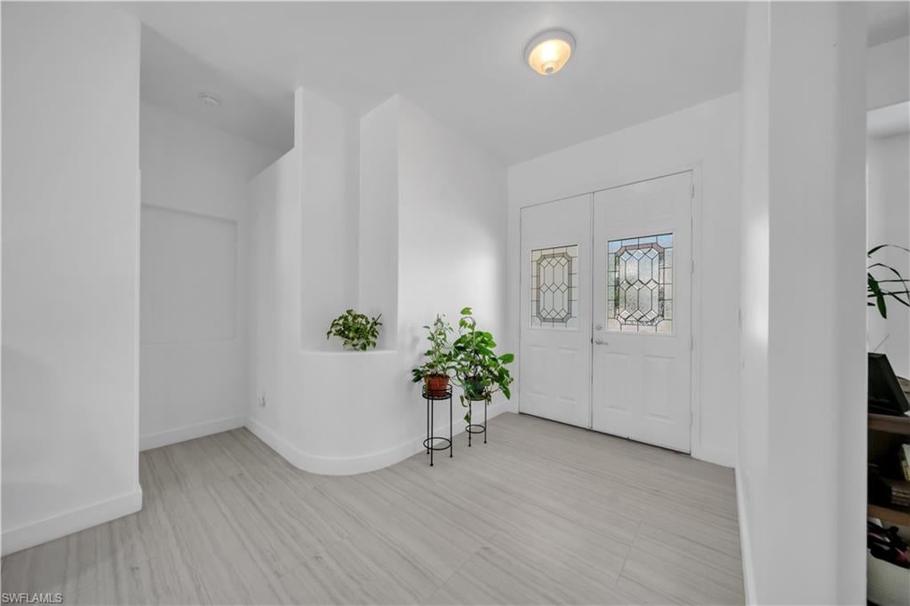 SILVERLAKES - Residential
