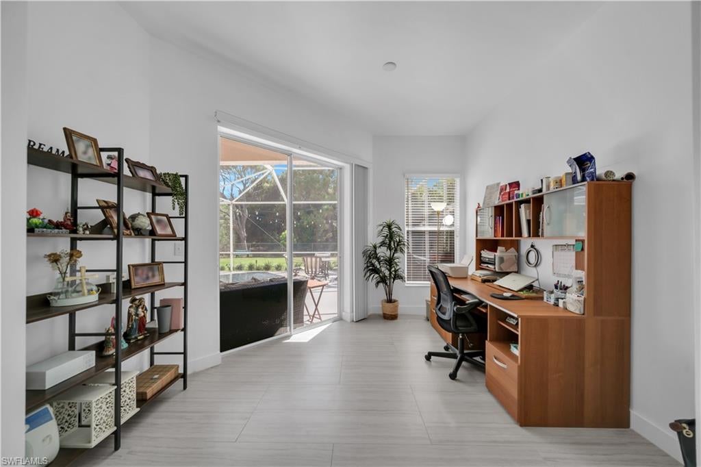 SILVERLAKES - Residential
