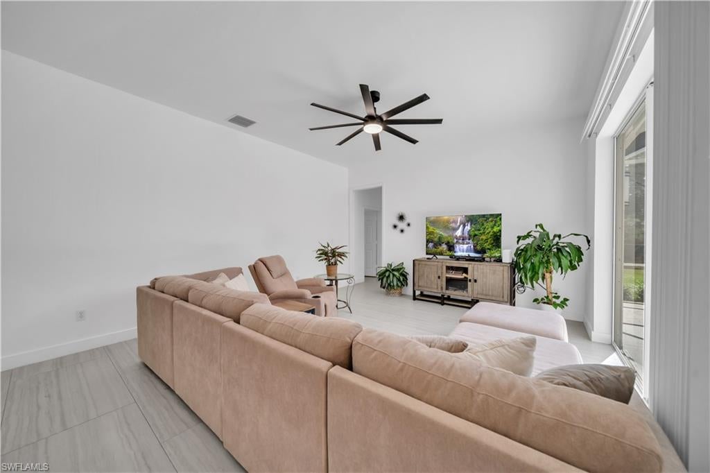 SILVERLAKES - Residential
