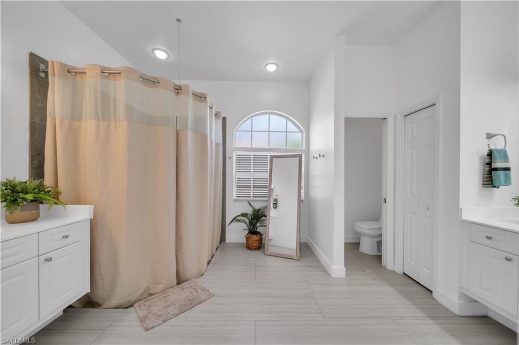 SILVERLAKES - Residential
