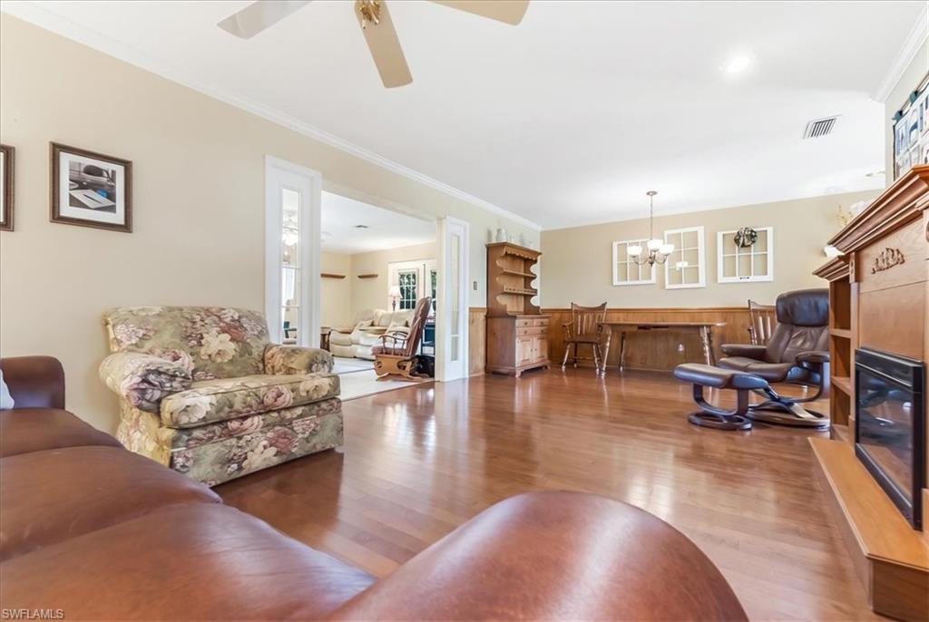 MCGREGOR GROVES - Residential