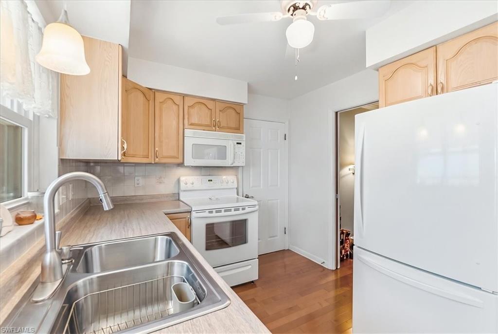 MCGREGOR GROVES - Residential