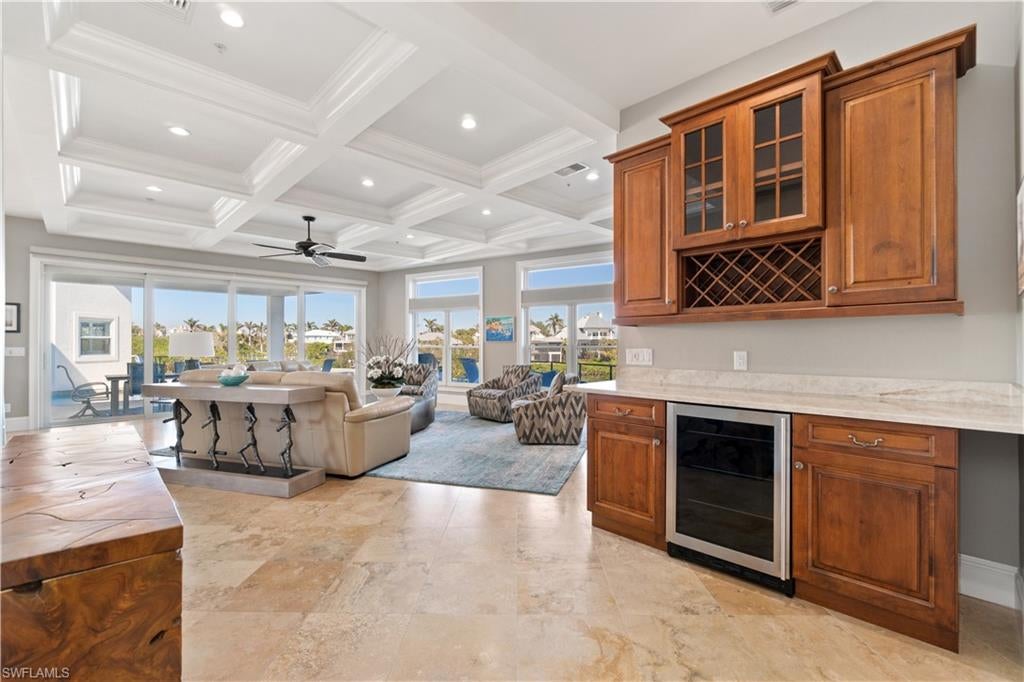 BAREFOOT BEACH - Residential