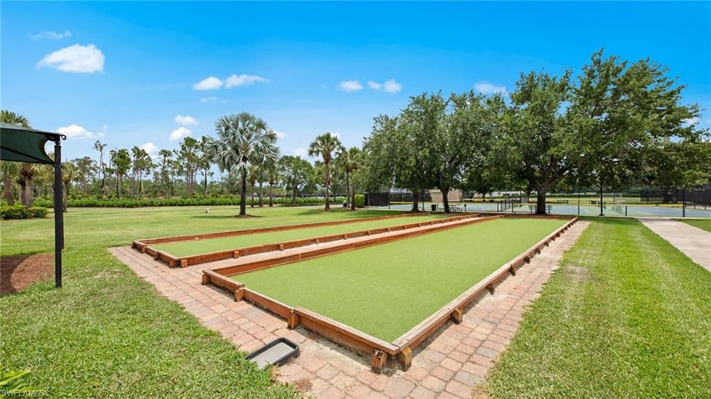 STONEYBROOK - Residential