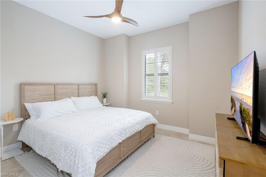 TWIN EAGLES - Residential
