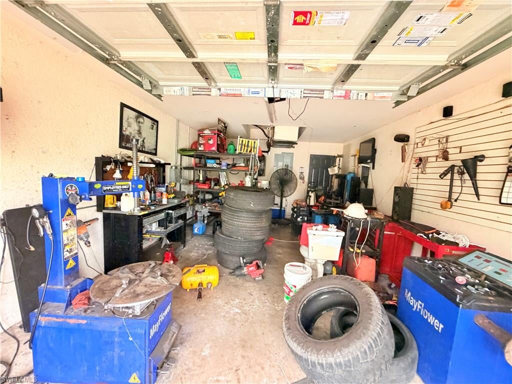LEHIGH ACRES - Residential Income