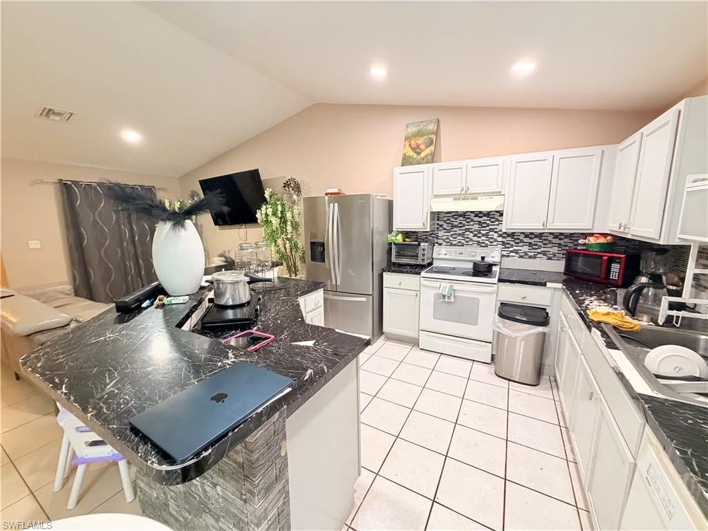 LEHIGH ACRES - Residential Income