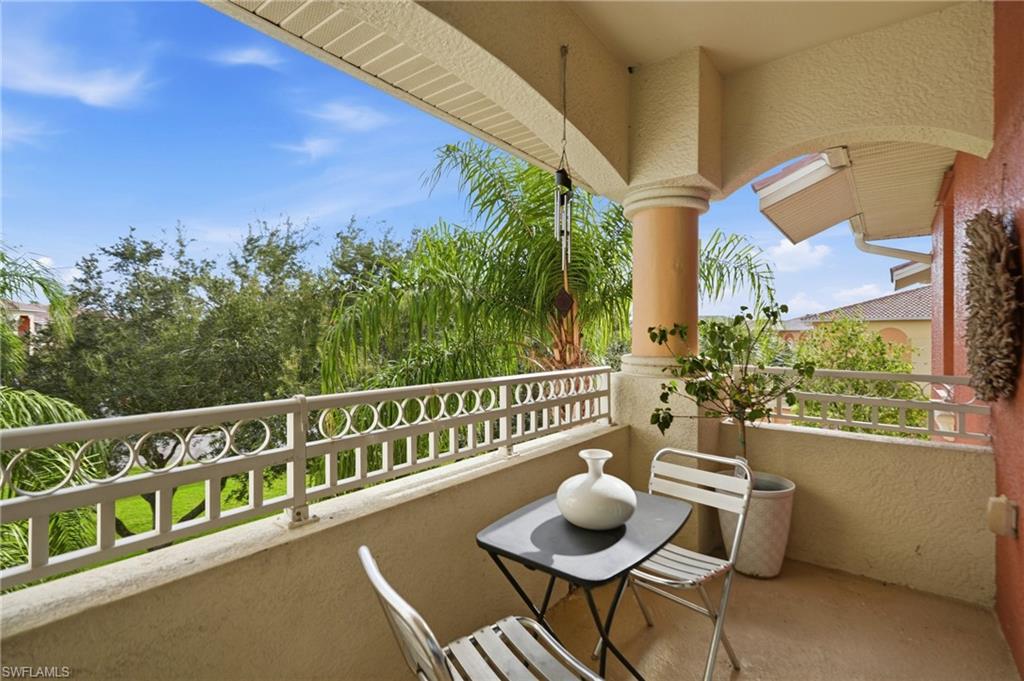 ISLES OF PORTO VISTA - Residential