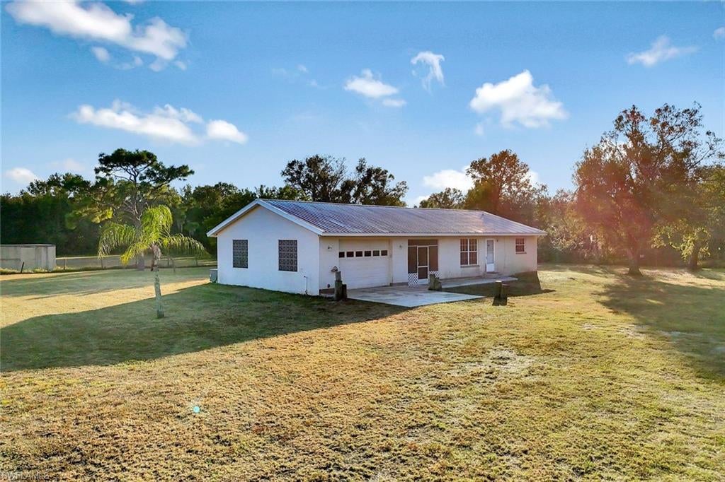 NORTH FORT MYERS - Residential