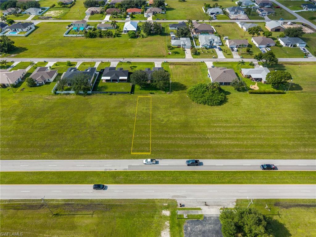 CAPE CORAL - Land