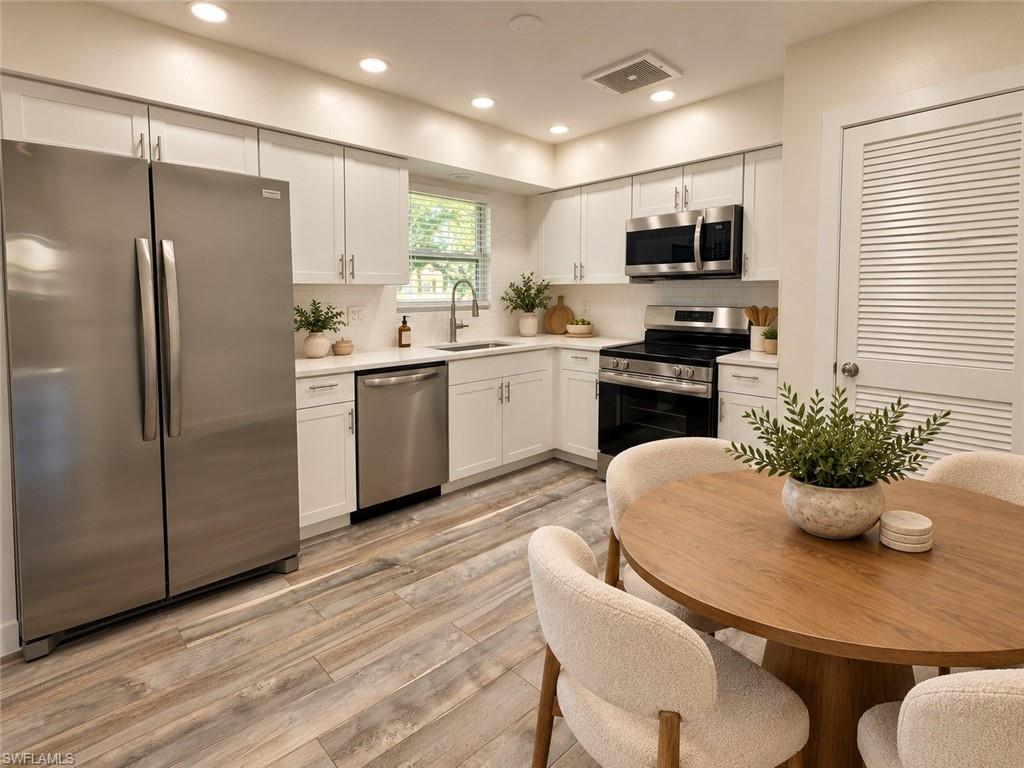 POINCIANA CONDO - Residential