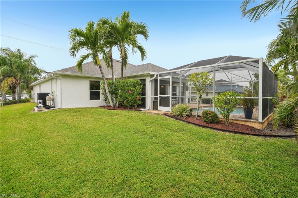 CAPE CORAL - Residential
