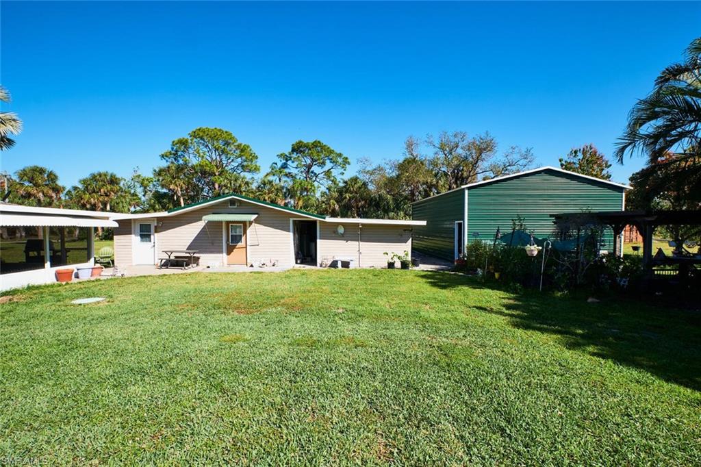 TAMIAMI TERRACE - Residential