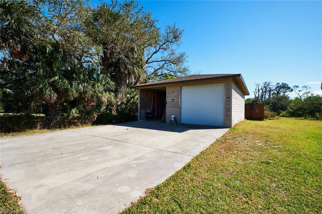 TAMIAMI TERRACE - Residential