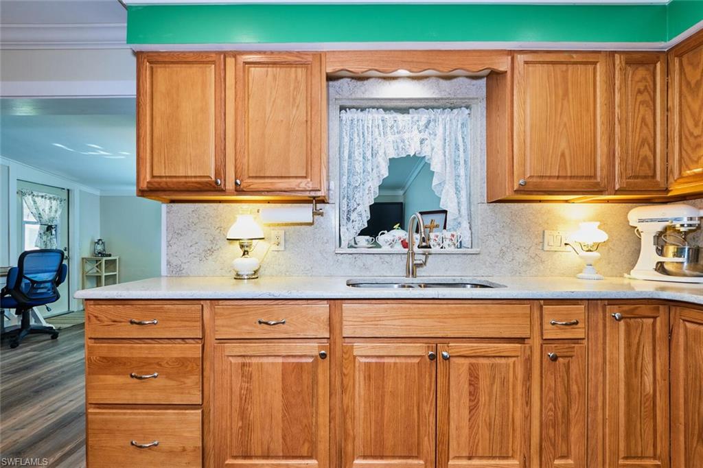TAMIAMI TERRACE - Residential
