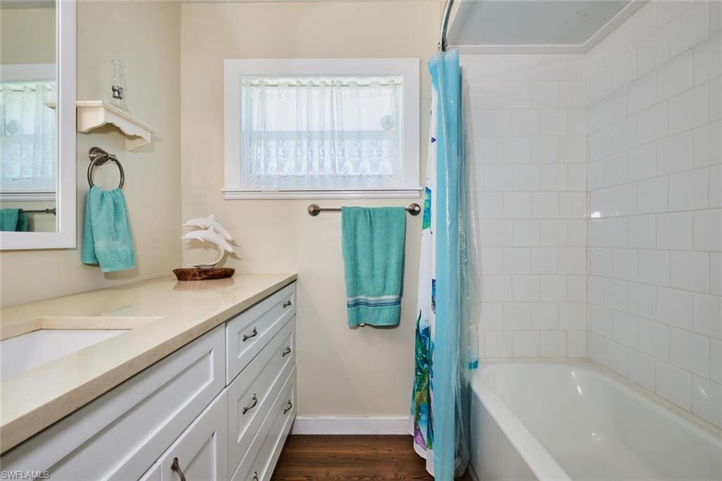 TAMIAMI TERRACE - Residential