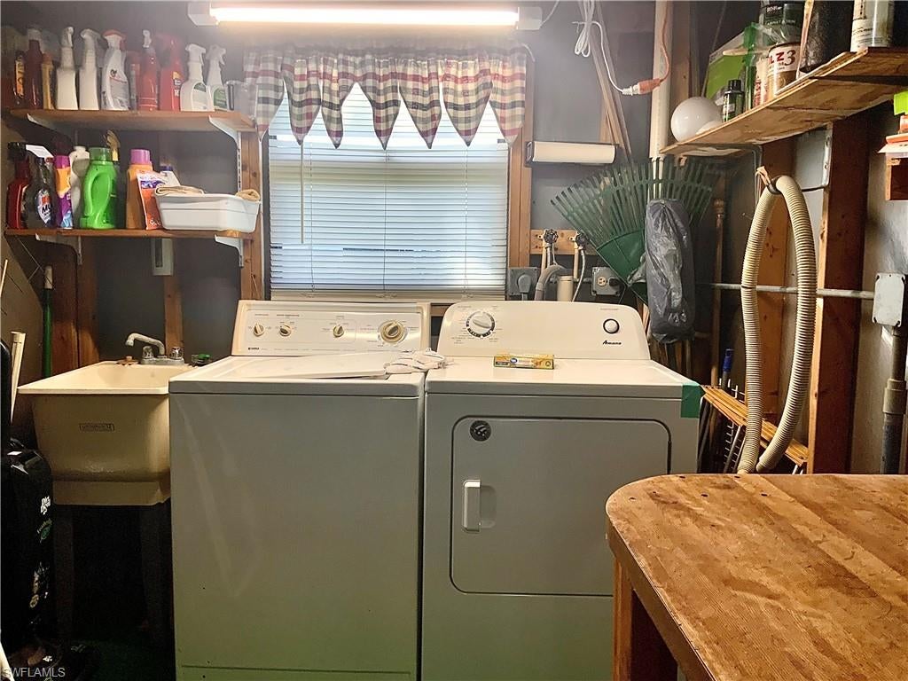 BURNT STORE COLONY - Residential
