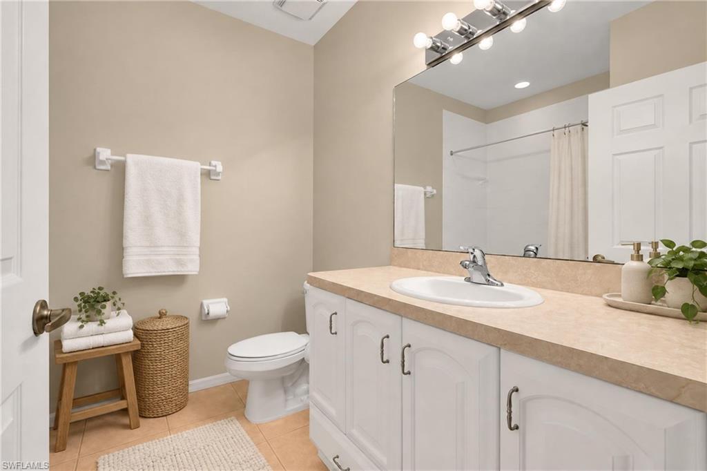 WESTMINSTER CONDO - Residential