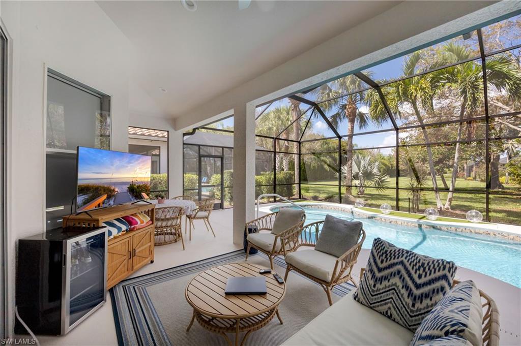MUSTANG ISLAND - Residential