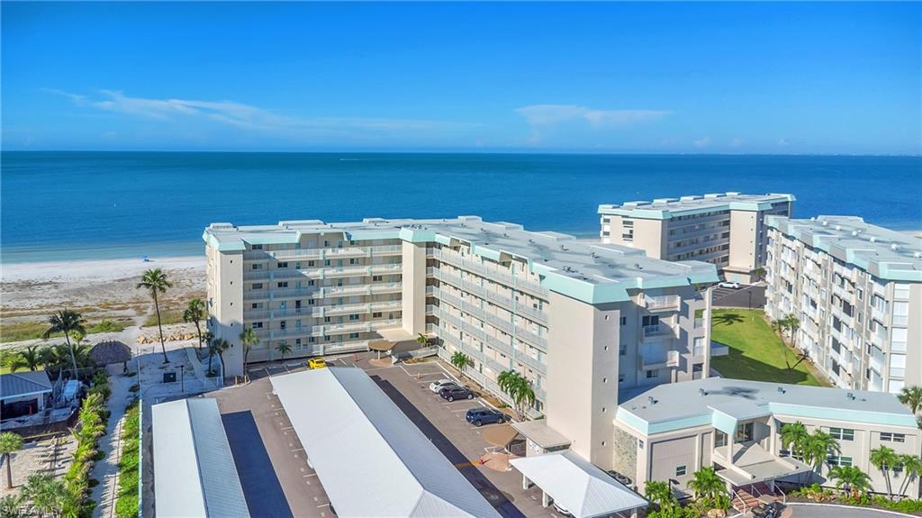 LEONARDO ARMS BEACH CLUB - Residential