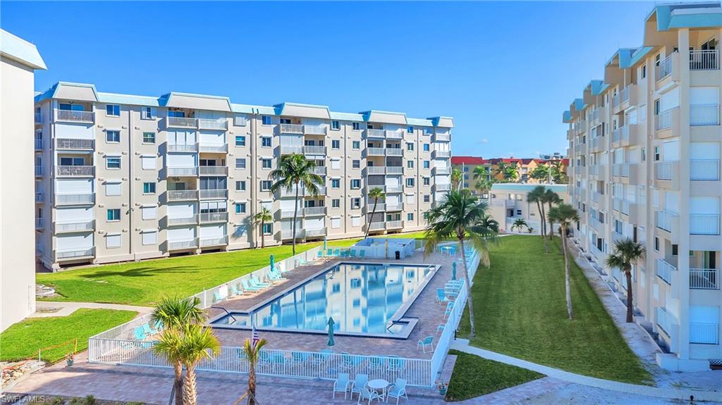 LEONARDO ARMS BEACH CLUB - Residential