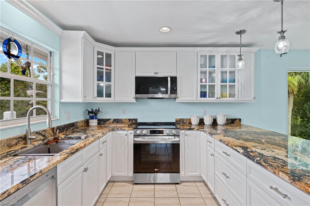 GUMBO LIMBO - Residential