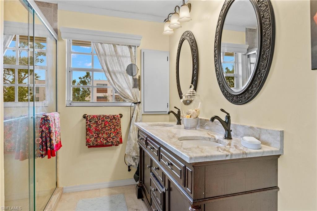 GUMBO LIMBO - Residential