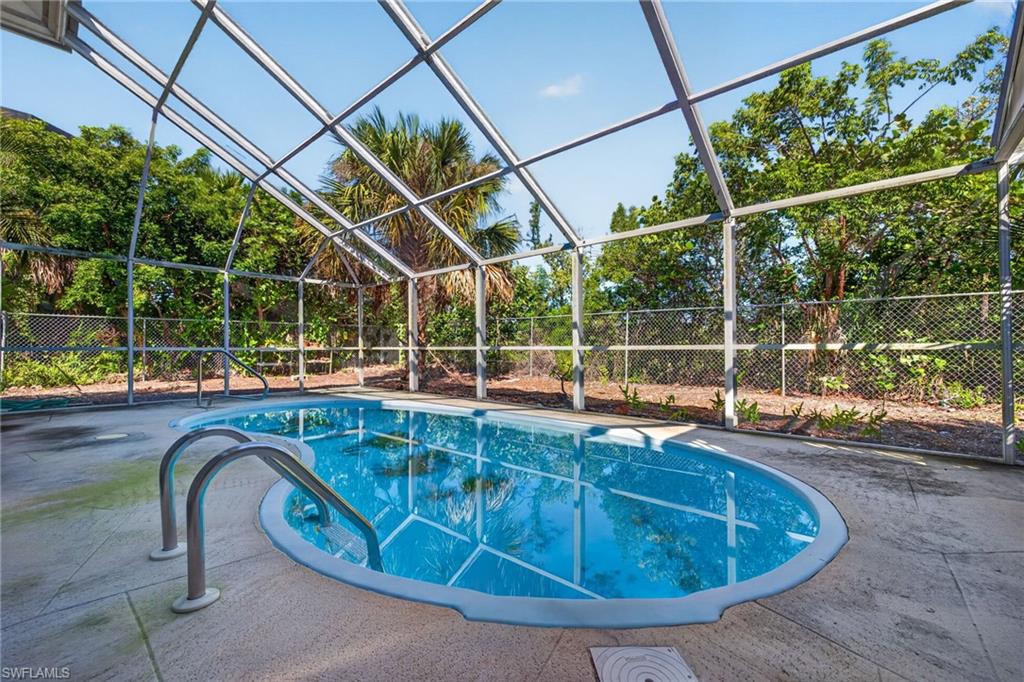GUMBO LIMBO - Residential