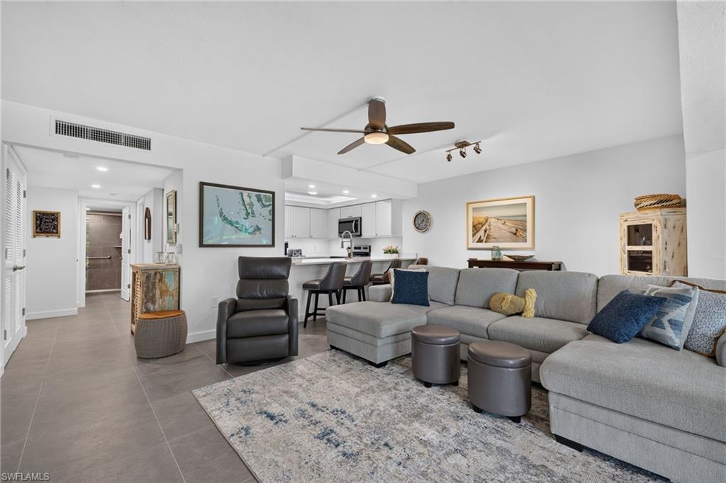 MARINER POINTE CONDO - Residential