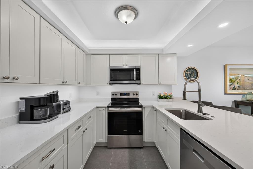 MARINER POINTE CONDO - Residential