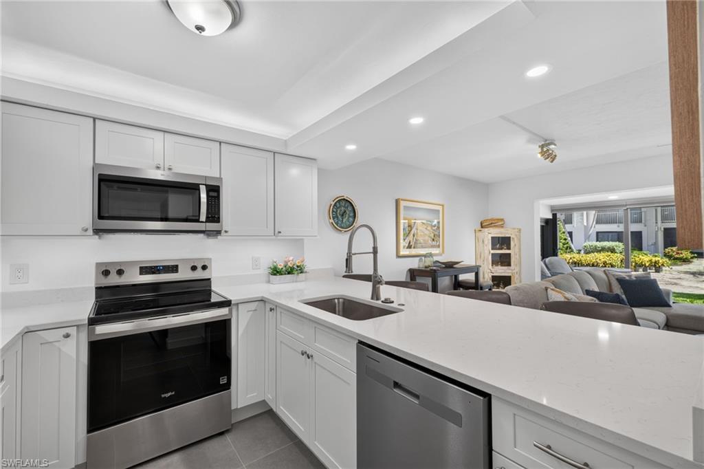 MARINER POINTE CONDO - Residential