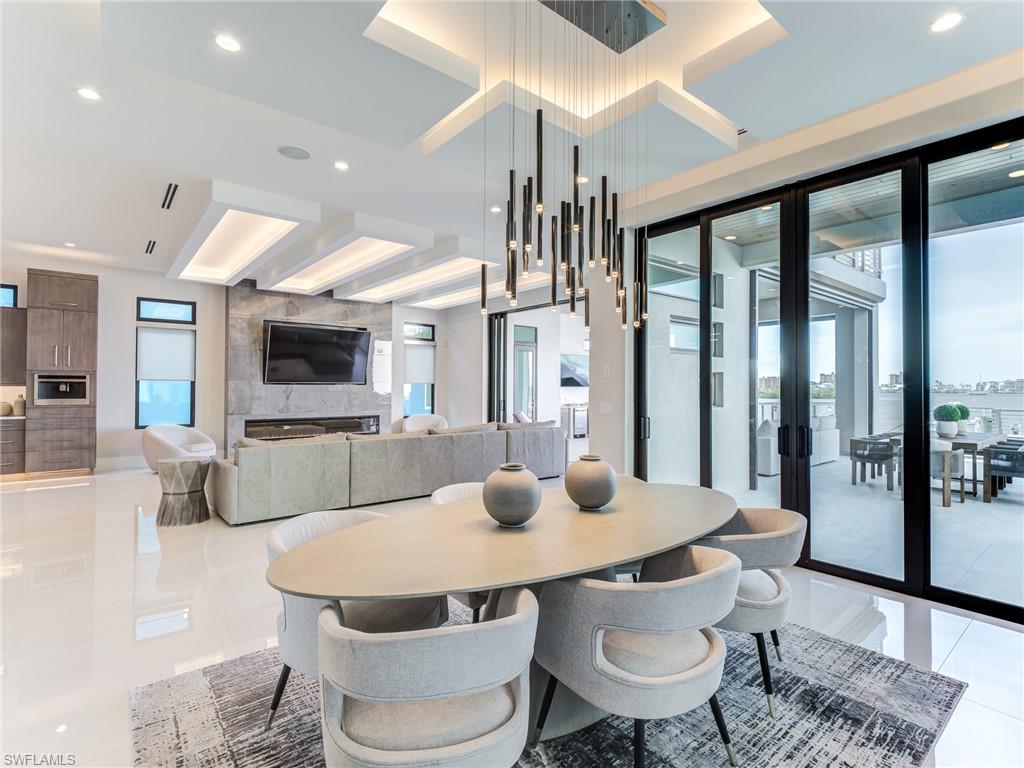 HIDDEN HARBOR - Residential