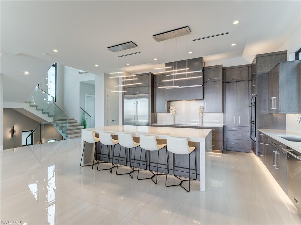 HIDDEN HARBOR - Residential