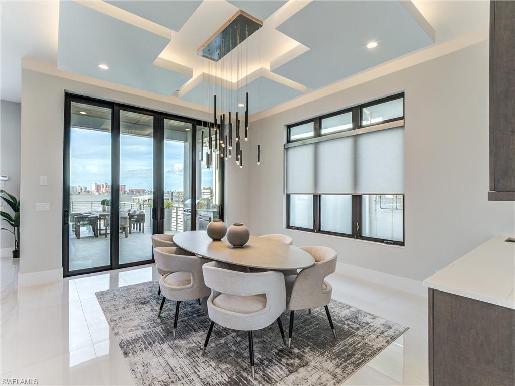 HIDDEN HARBOR - Residential