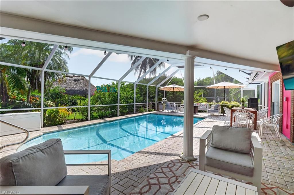 YACHT CLUB COLONY - Residential