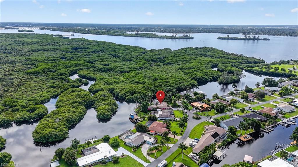 YACHT CLUB COLONY - Residential