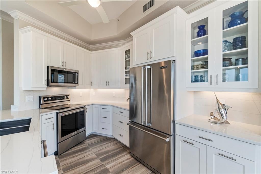 PALM HARBOR CLUB - Residential